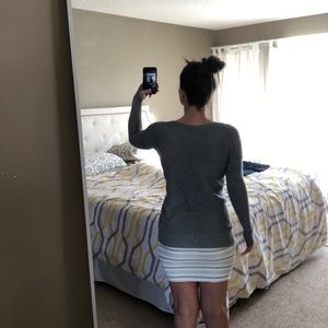 Lululemon size 4 long sleeve waffle shirt